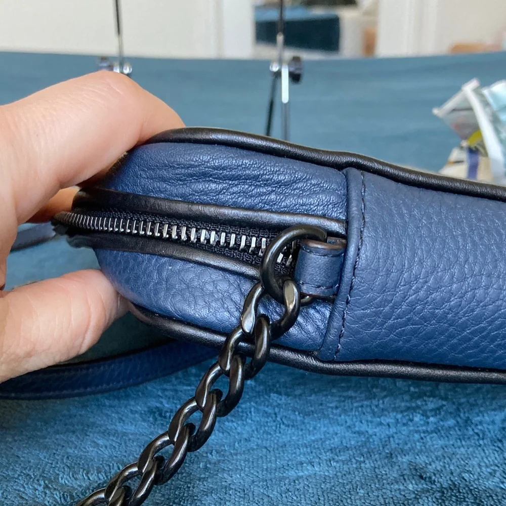 Micheal Kors Jet Set pebbled leather Navy blue Crossbody Bag gun metal hardware